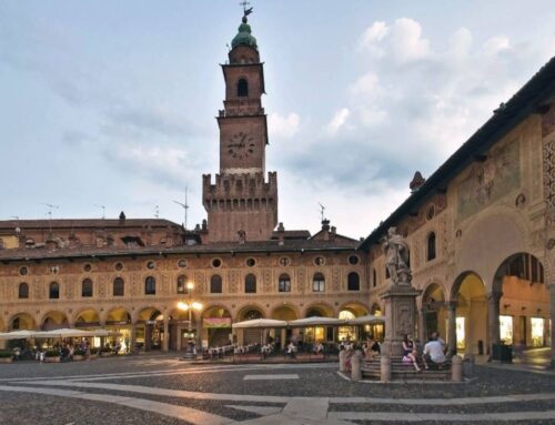 La Maestosa Torre del Bramante a Vigevano: Storia, Architettura e Fascino Senza Tempo